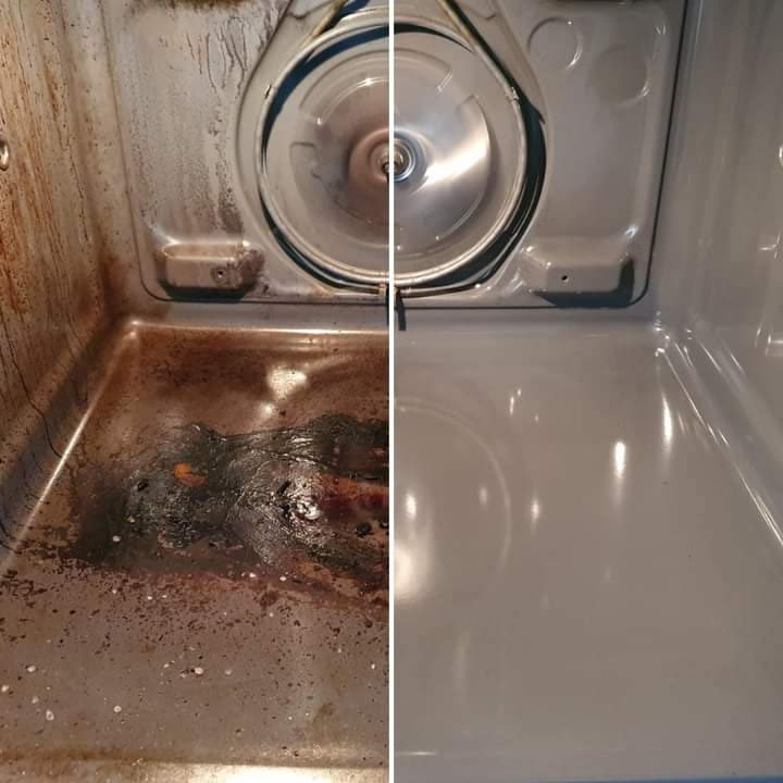 oven cleaning in Leigh